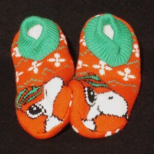 Peanuts Snoopy Holiday Slipper Socks Women’s One Size Fits Most